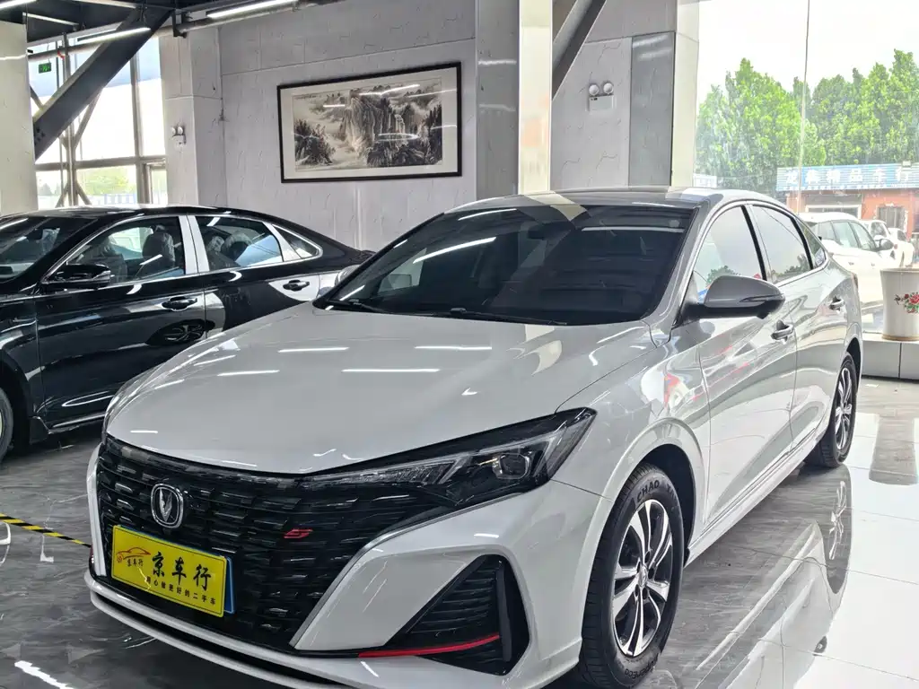 Changan Eado — миниатюра 2