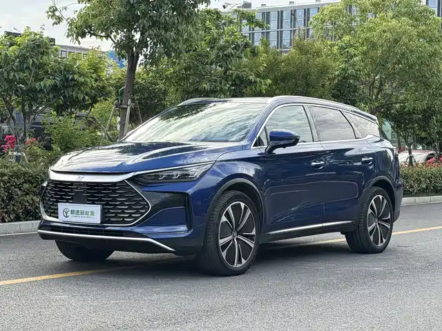 2022 BYD Tang