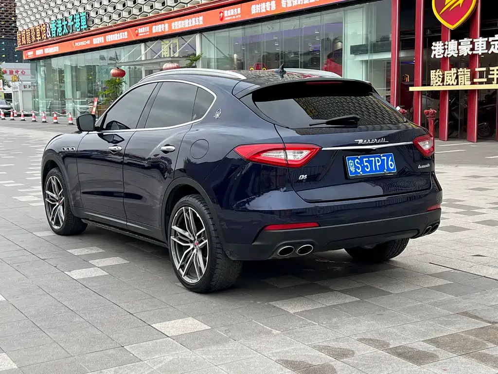 MASERATI LEVANTE