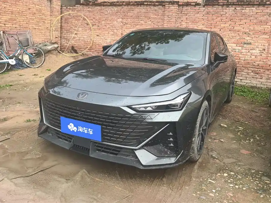 Changan UNI-V 2023
