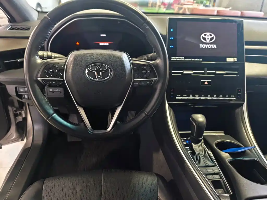 Toyota Avalon — миниатюра 7