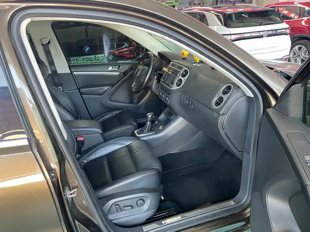 Volkswagen Tiguan — миниатюра 4