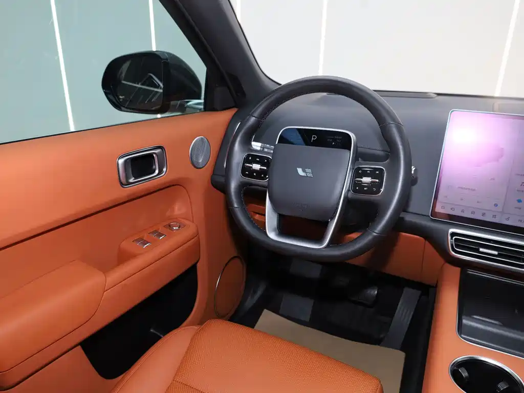 Li Auto Li L8 — миниатюра 8