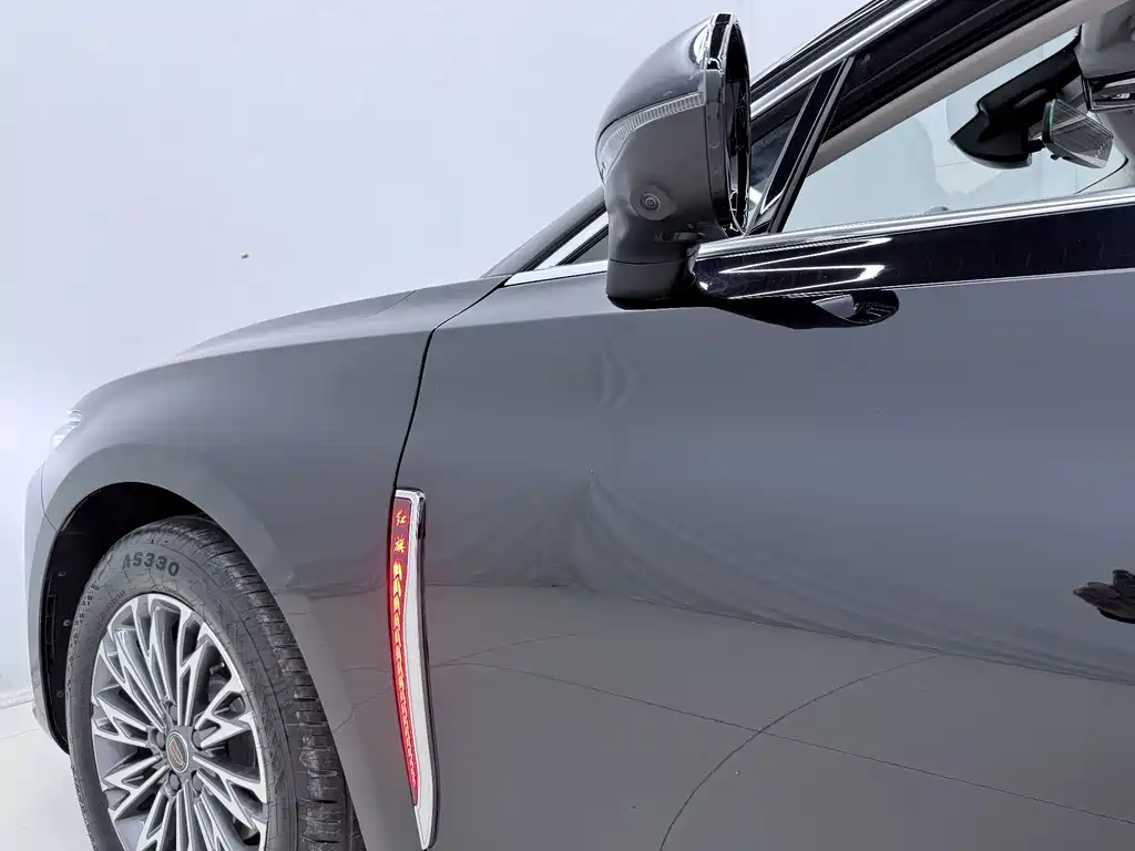 Hongqi Hongqi H5 — миниатюра 16