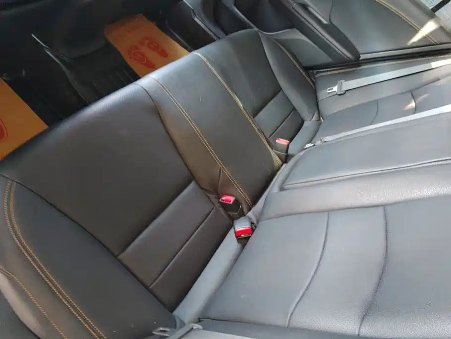 Honda Accord — миниатюра 11