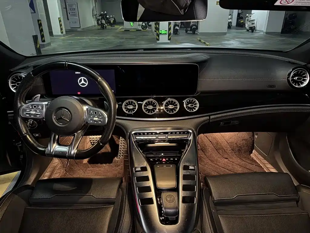 Mercedes-Benz AMG GT — миниатюра 10