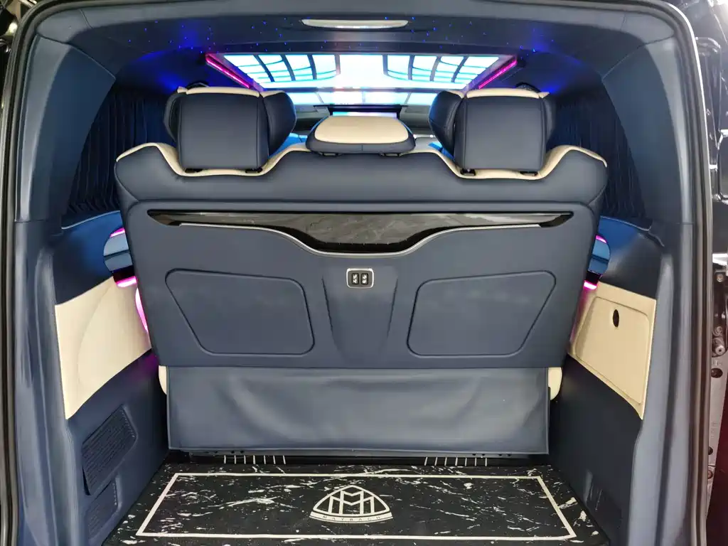 Mercedes-Benz Vito — миниатюра 10