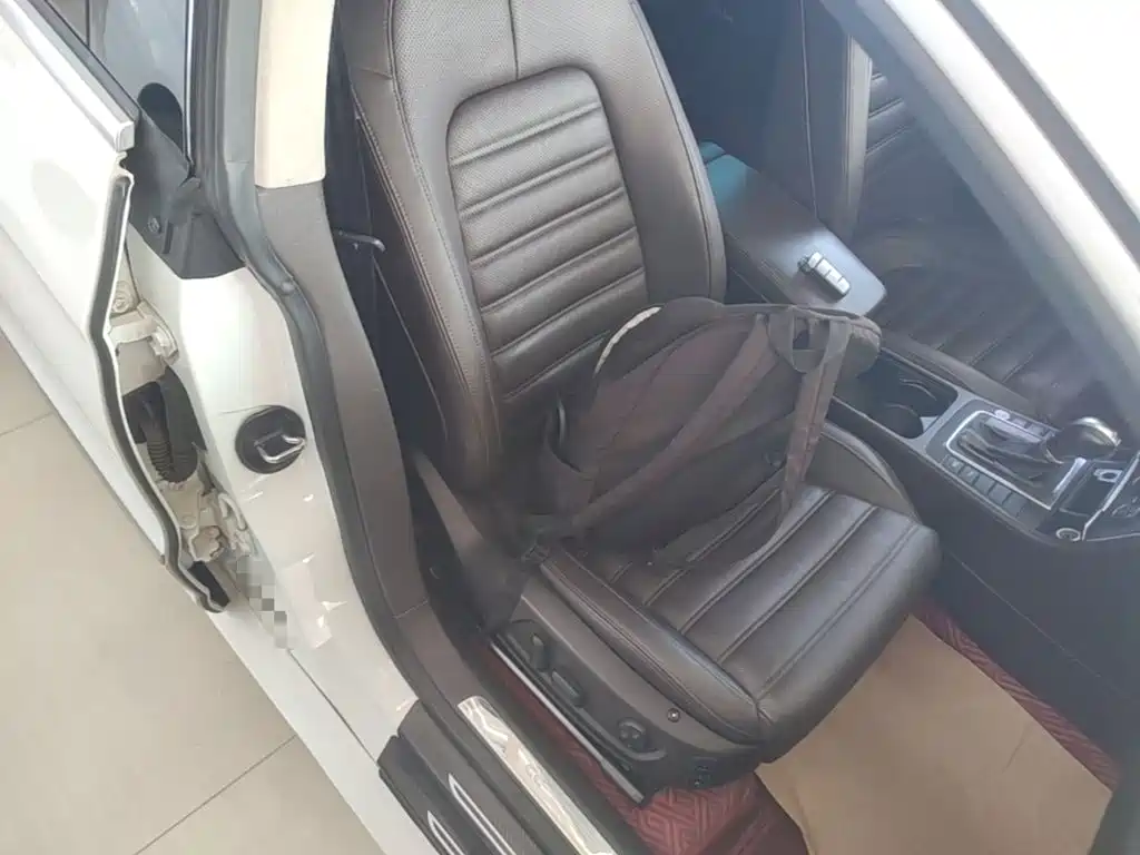 Volkswagen CC — миниатюра 25