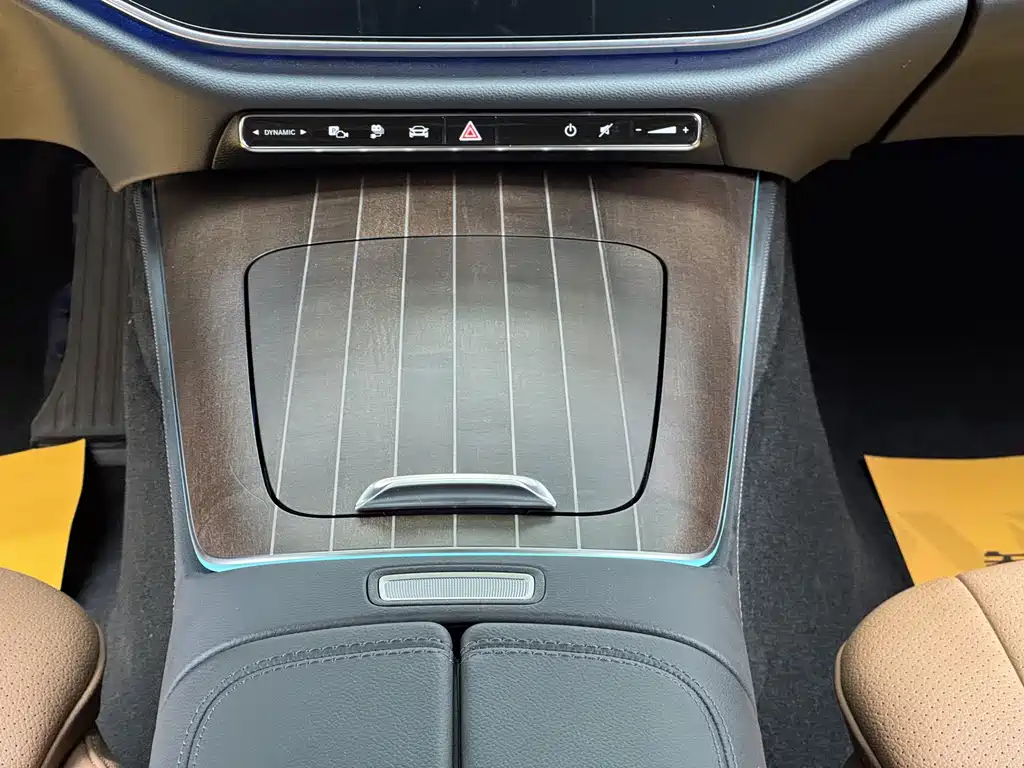 Mercedes-Benz E-Class New Energy — миниатюра 12