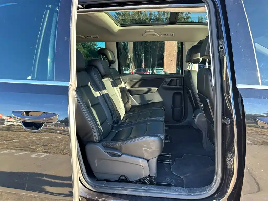 Volkswagen Sharan — миниатюра 19