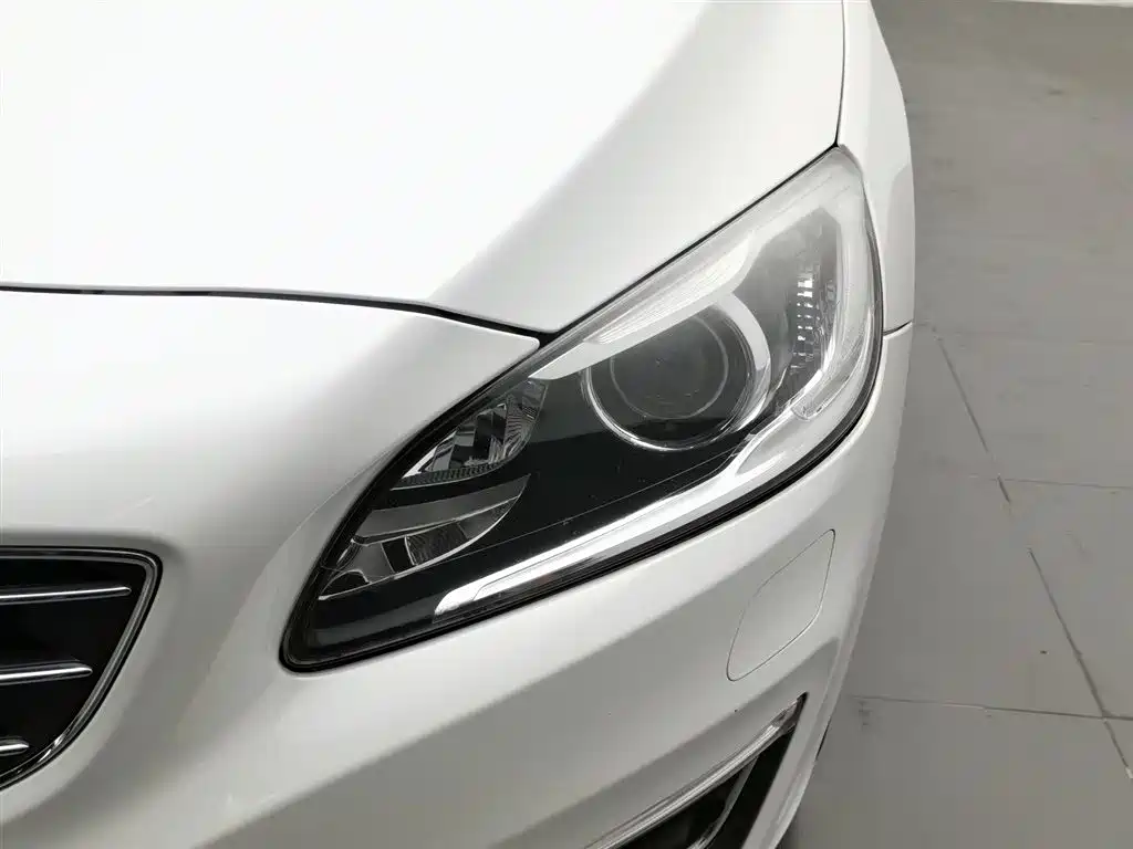 Volvo S60 2015 S60L 2.0T