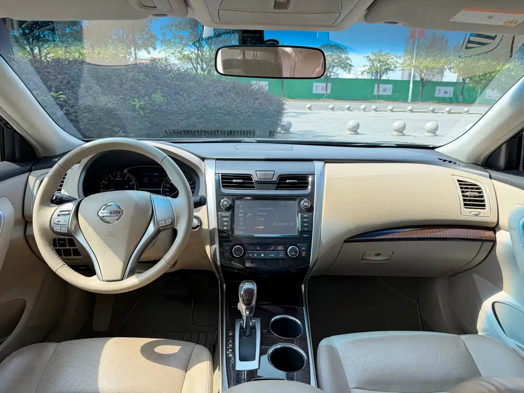Nissan Teana — миниатюра 4