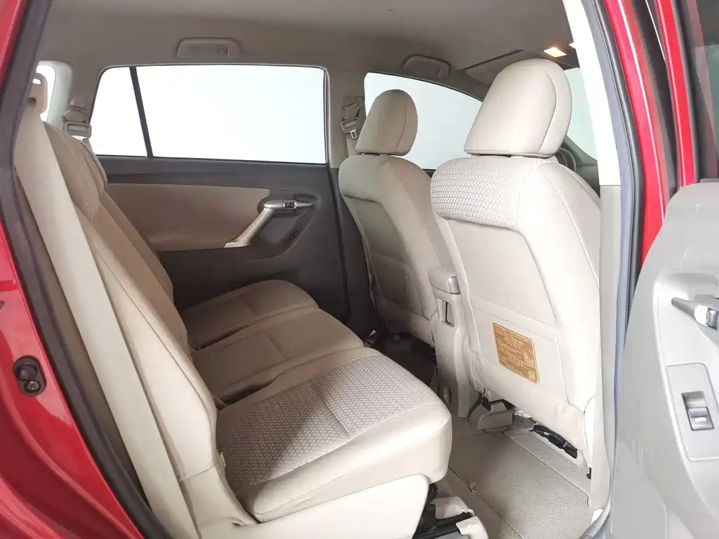 Toyota Verso — миниатюра 12