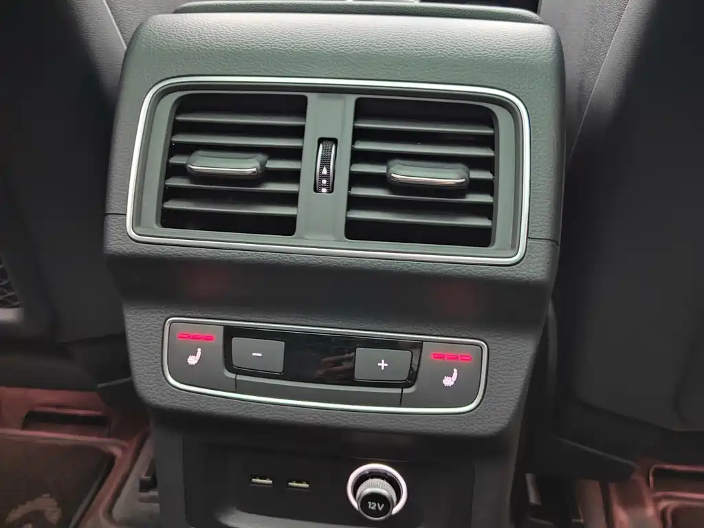 Audi Q5L — миниатюра 21