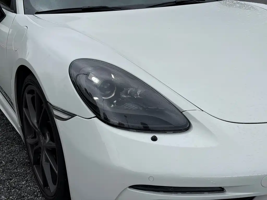 Porsche 718 2019 Boxster T 2.0T