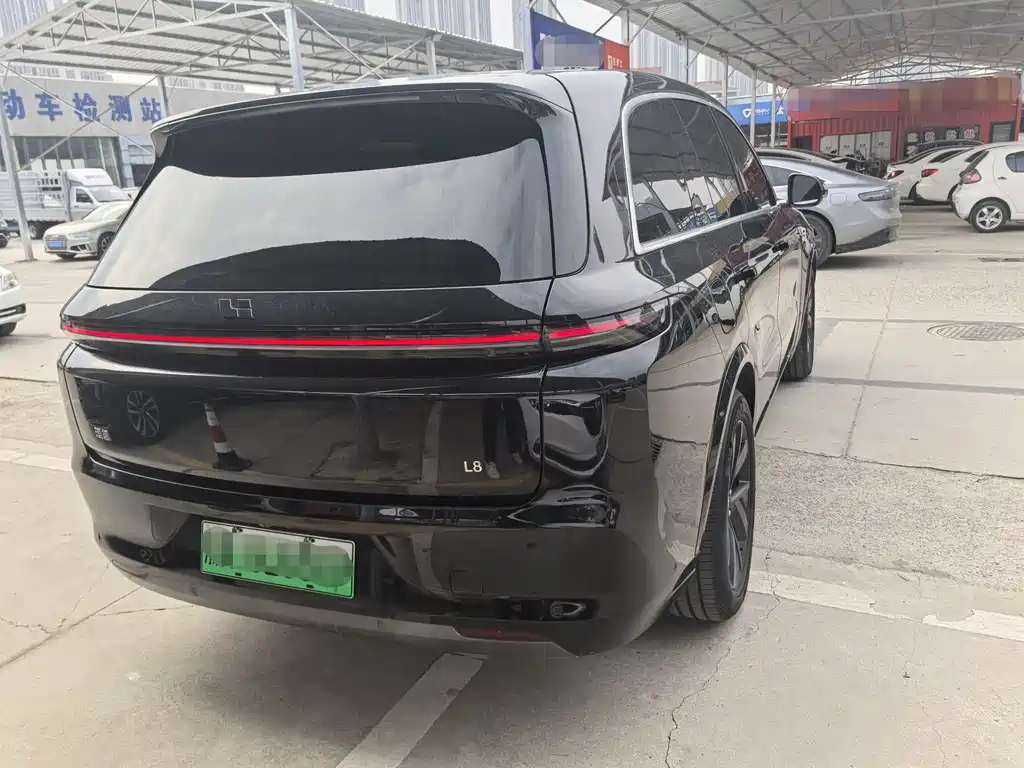 Li Auto IDEAL L8