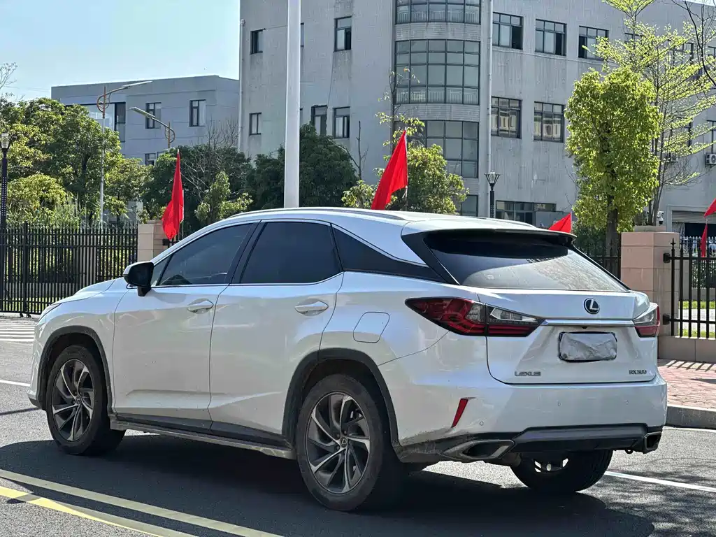 Lexus RX — миниатюра 9