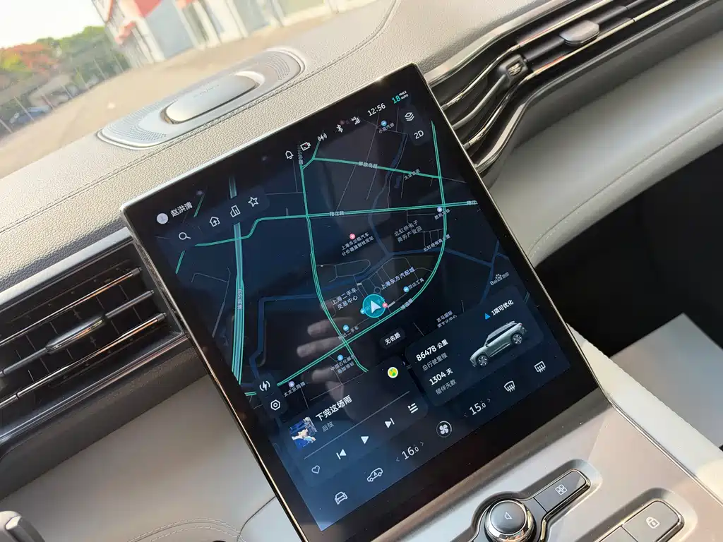 NIO ES6 — миниатюра 8