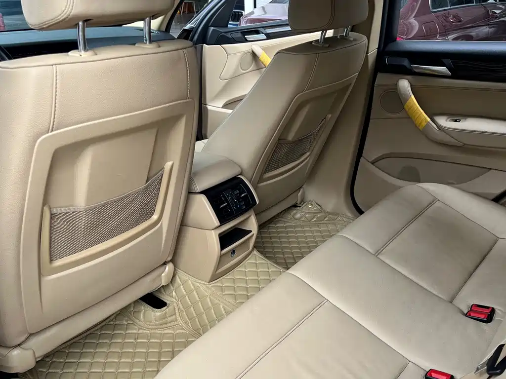 BMW X3 (Import) — миниатюра 8