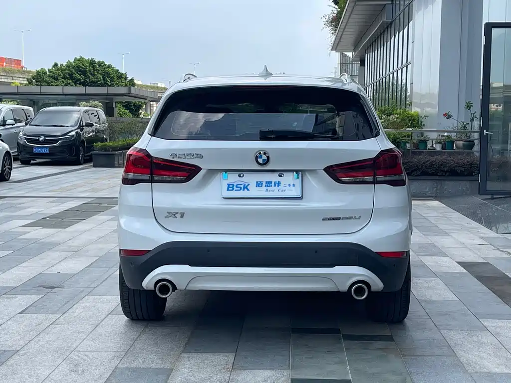 BMW X1 — миниатюра 4
