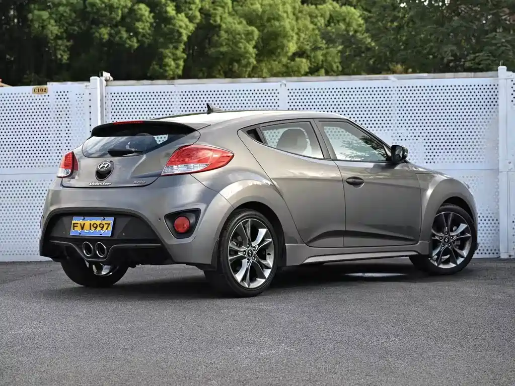Hyundai Veloster — миниатюра 5