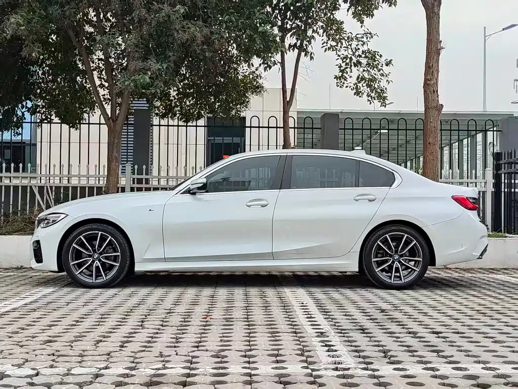 BMW 3 Series 3 2021 325Li M Sport