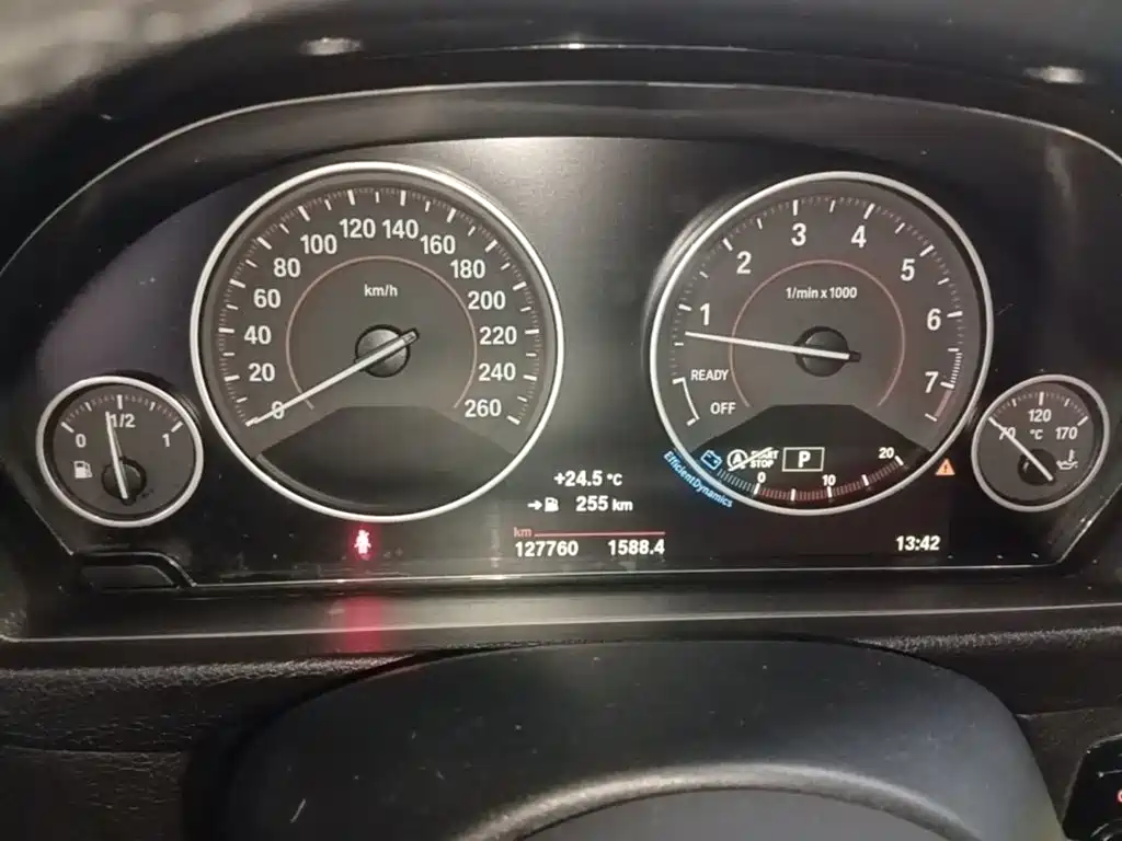 BMW 4 Series — миниатюра 12