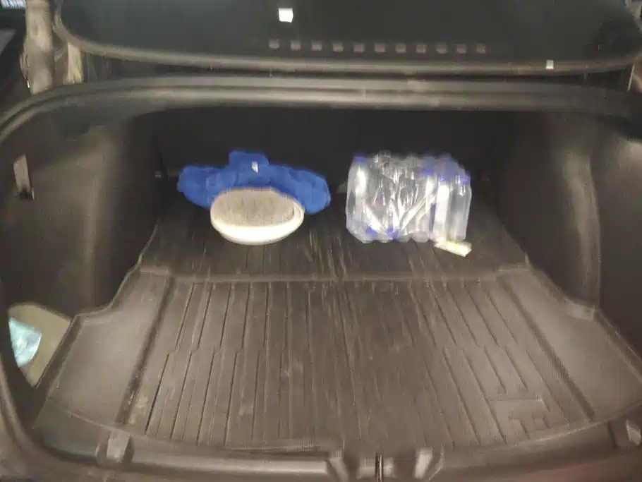 Tesla Model 3 — миниатюра 4