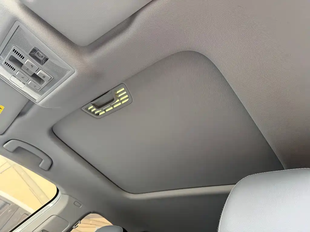 Volkswagen Lavida — миниатюра 6