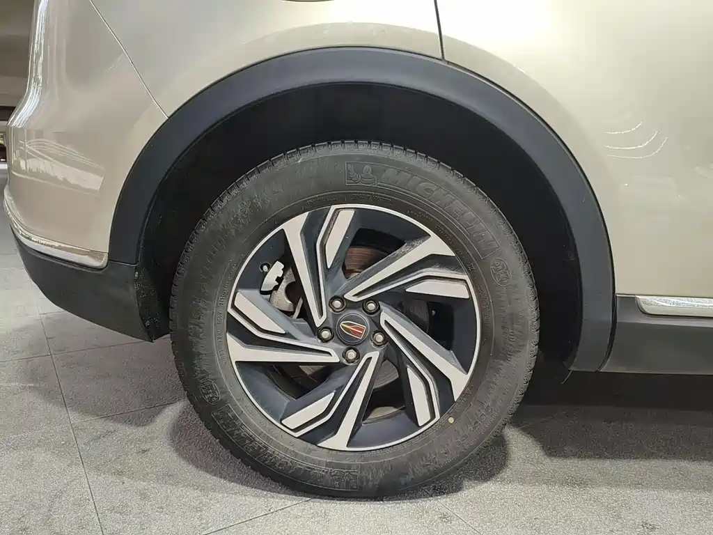 Hongqi Hongqi HS5 — миниатюра 18