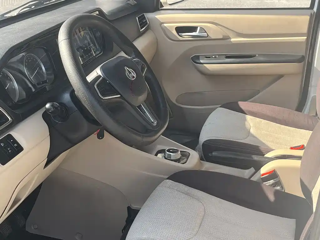 Kuayue Kuayue Star V7 EV — миниатюра 5