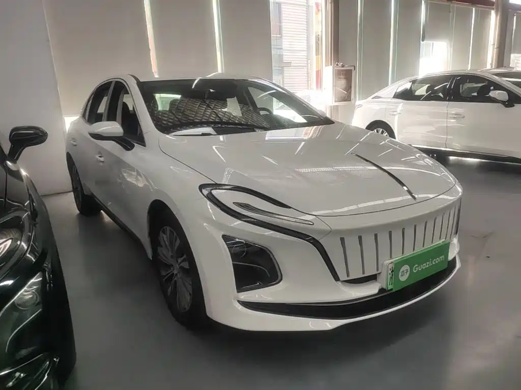 Hongqi Hongqi E-QM5 — миниатюра 4