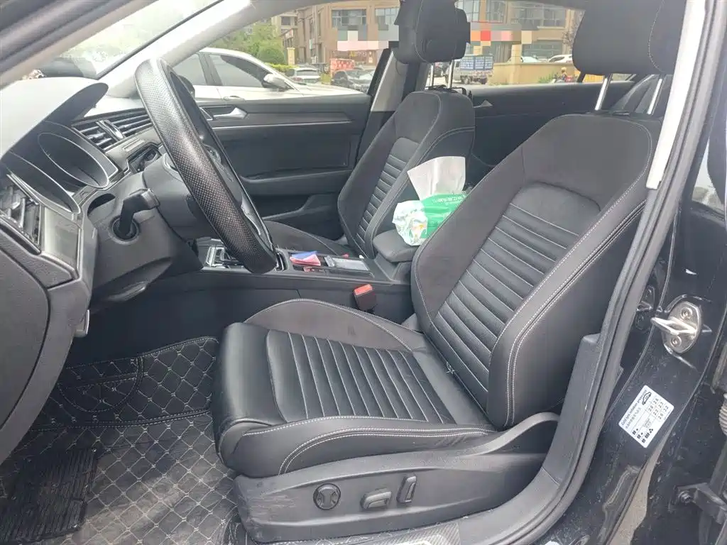 Volkswagen Magotan 2020 330TSI DSG Lead
