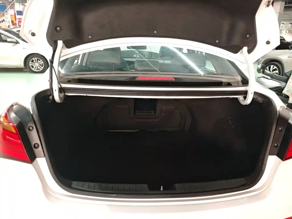 Hyundai Mistra — миниатюра 19