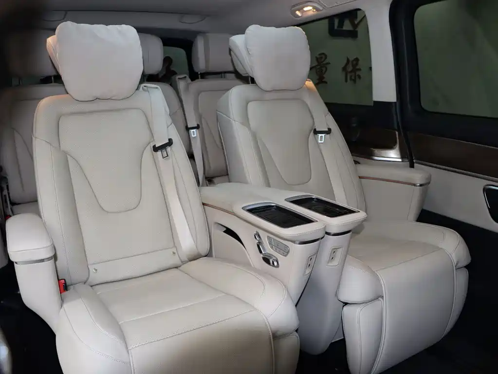 MERCEDES-BENZ V CLASS