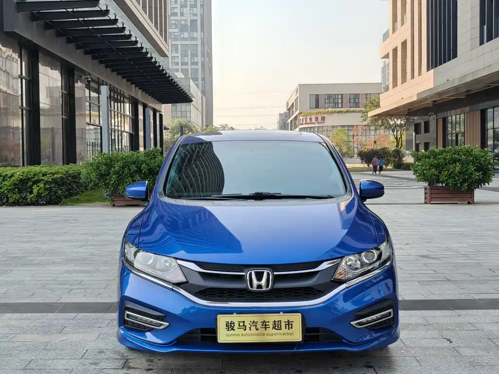 Honda Jade 2018