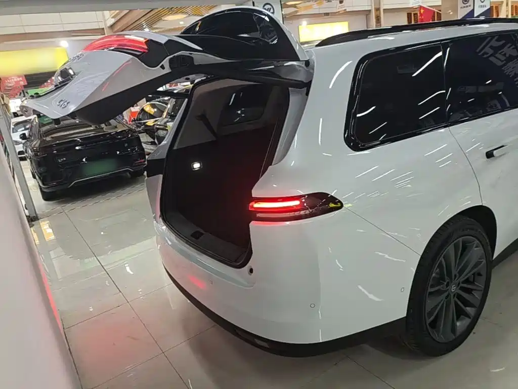 Leapmotor Leapmotor C16 — миниатюра 19