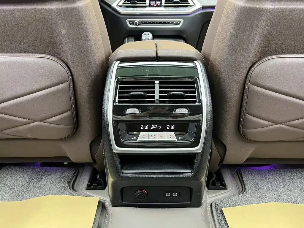 BMW X5 — миниатюра 21