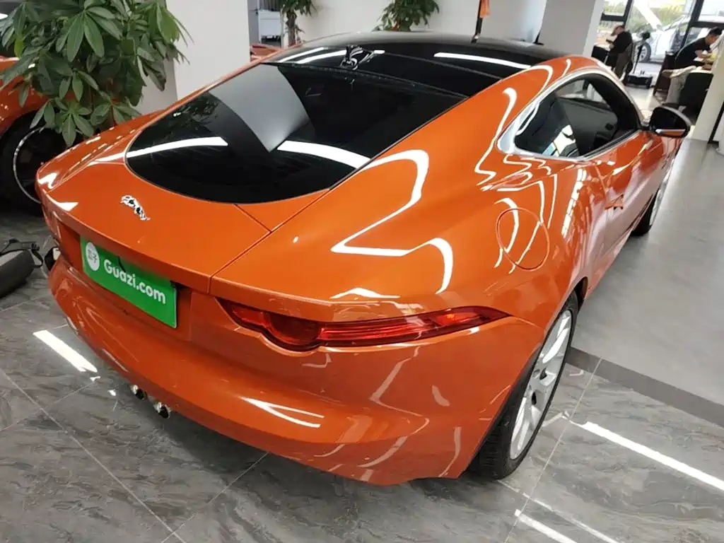 Jaguar F-TYPE — миниатюра 7