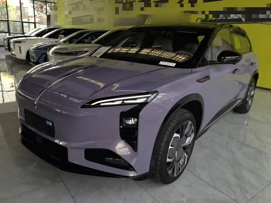 2025 Hongqi Tiangong 08(EHS7) - zdjęcie 1 z 25