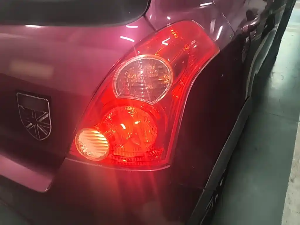 Suzuki Swift — миниатюра 8
