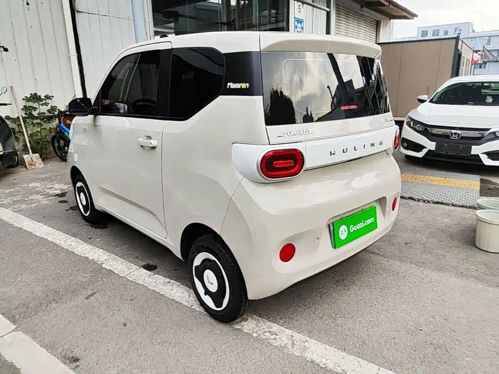 Wuling MINIEV — миниатюра 5