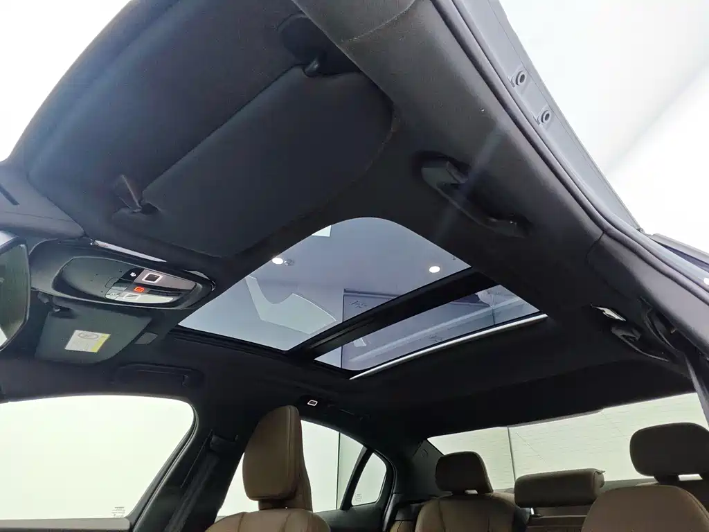 Volvo S60 — миниатюра 11