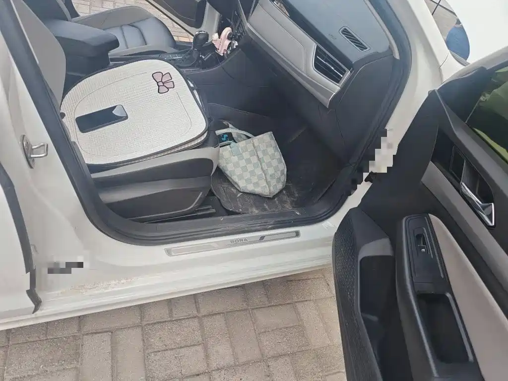 Volkswagen Bora — миниатюра 19