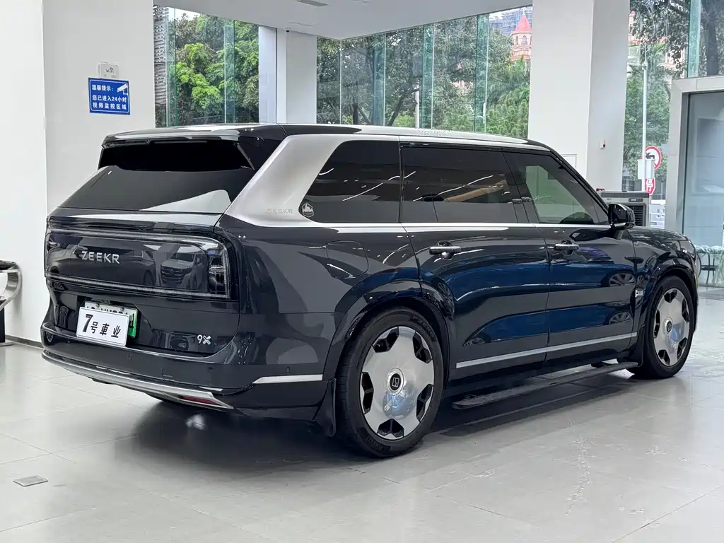 Zeekr 9X 2025 Ultra 70kWh