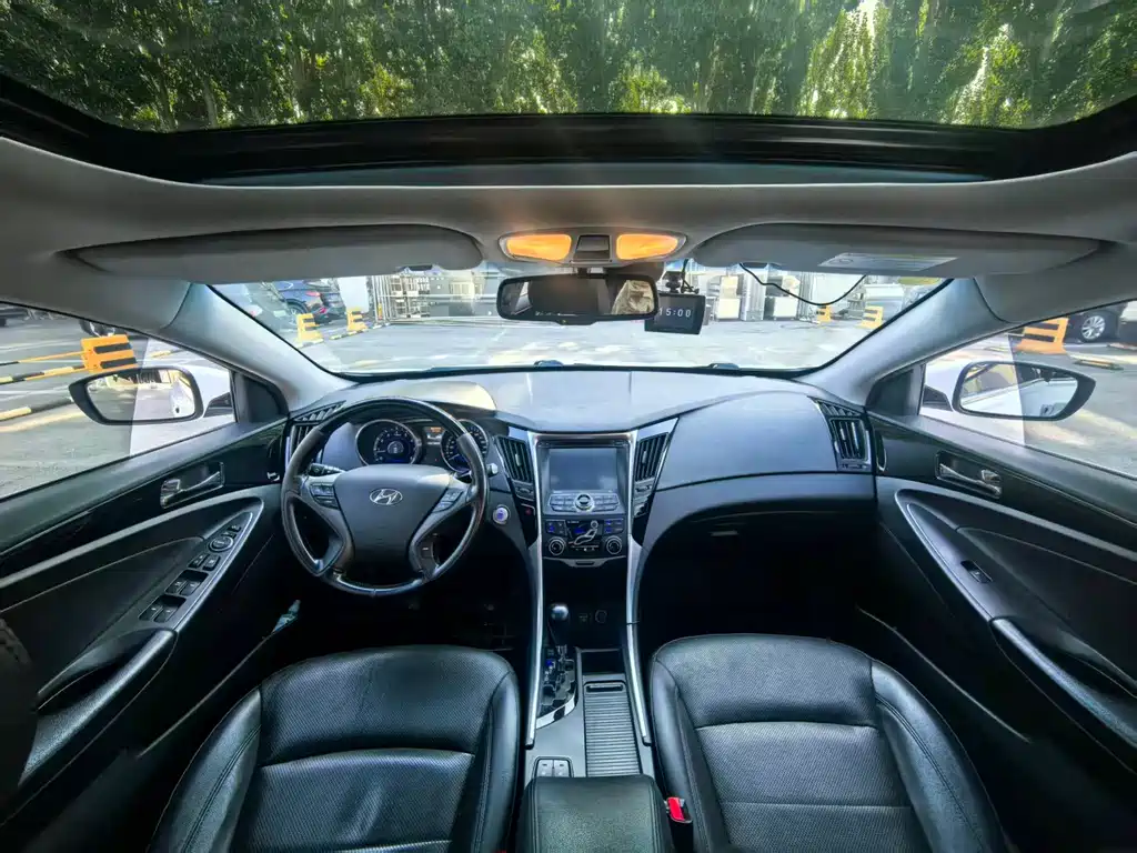 Hyundai Sonata — миниатюра 19