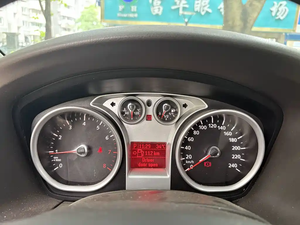 Ford Focus — миниатюра 9
