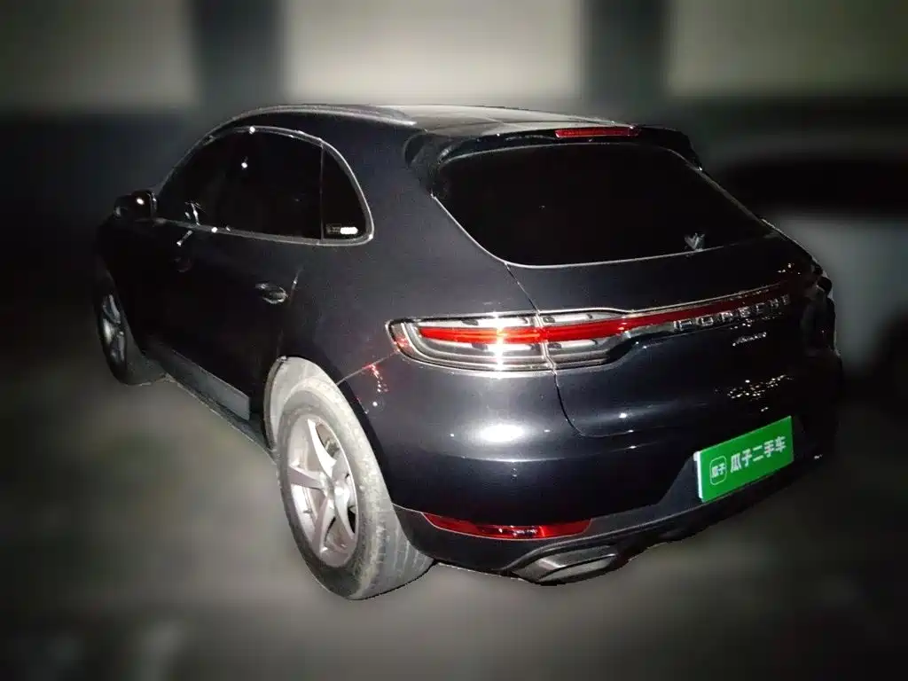 Porsche Macan — миниатюра 4