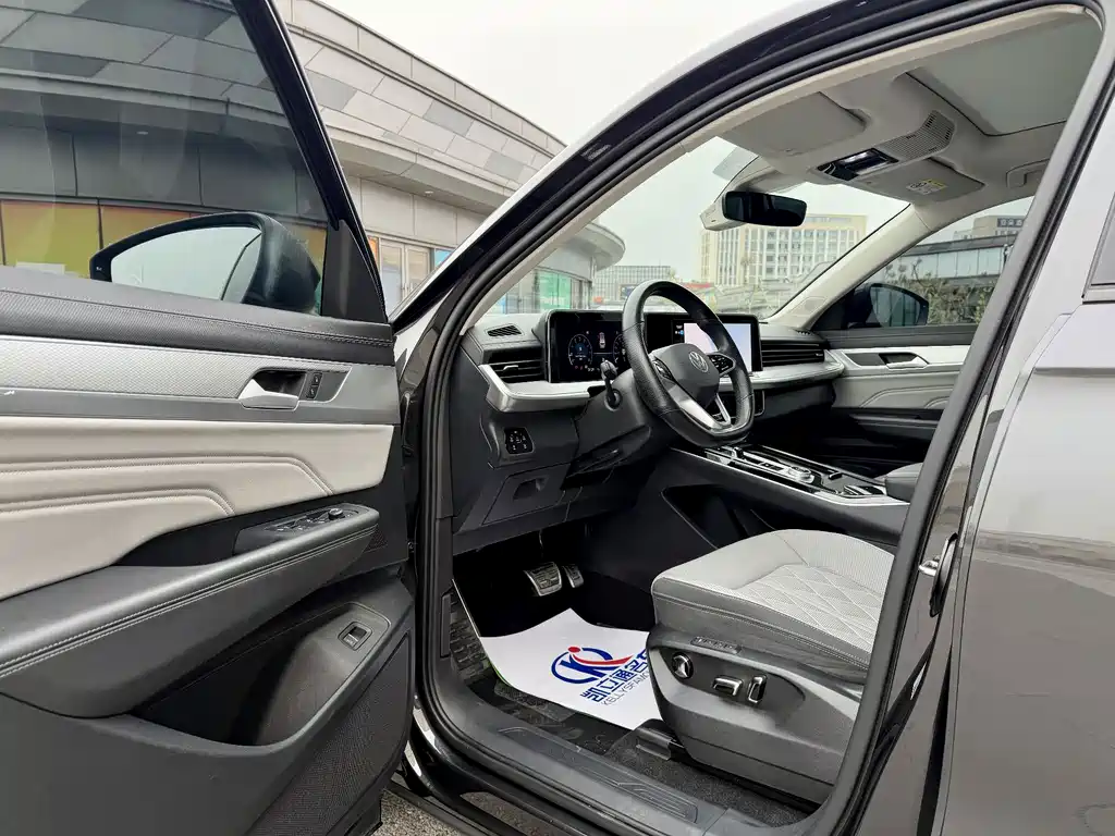 Volkswagen Tavendor — миниатюра 6