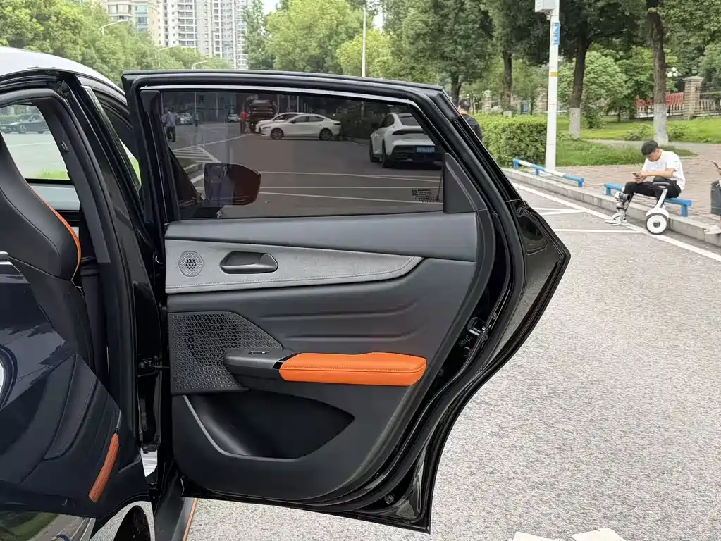 Changan UNI-V — миниатюра 11